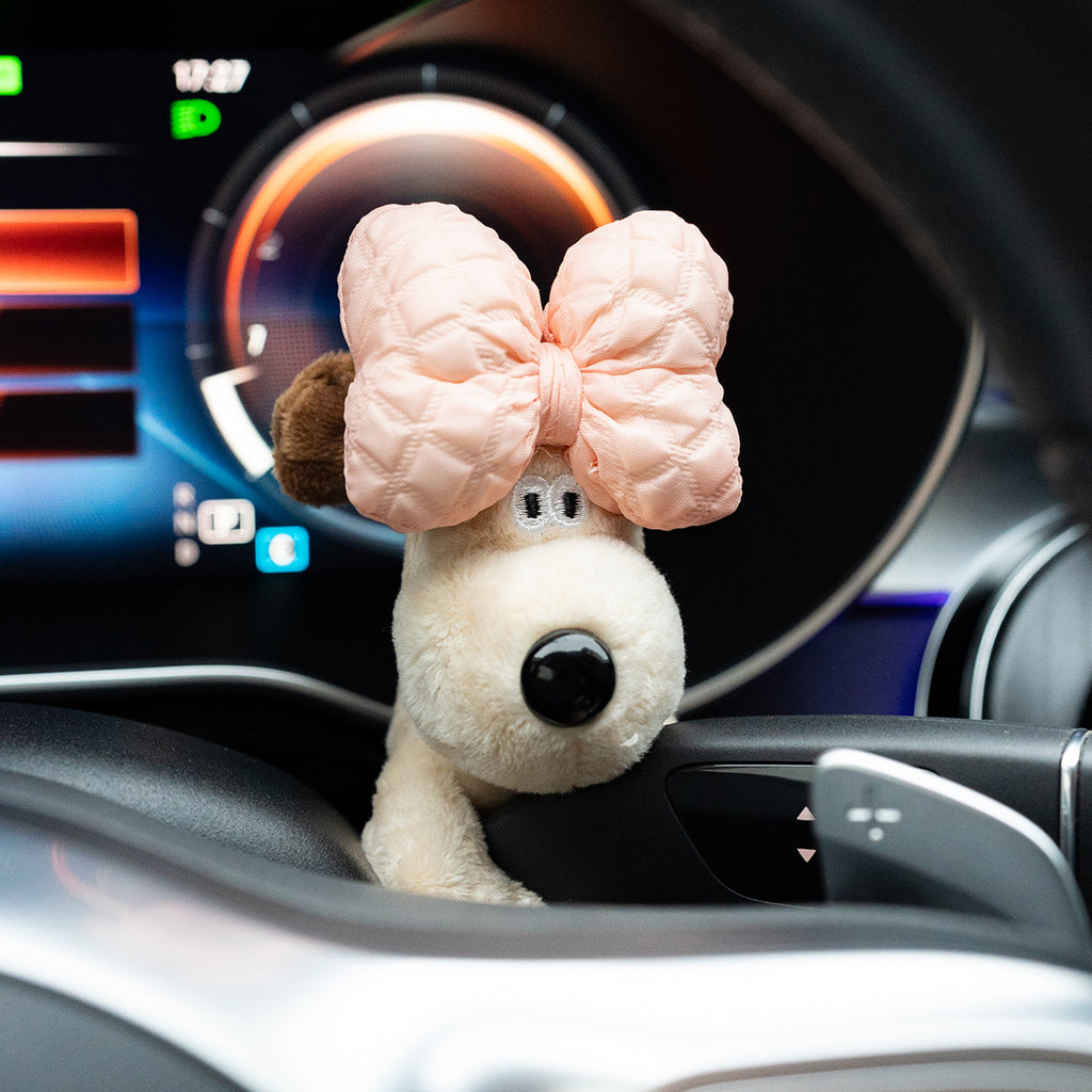 Car small ornaments cute head dog plush doll sentimental car interior decoration supplies